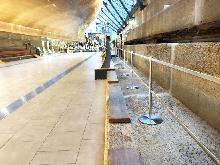 Absolute custom-made stanchion solution protecting the Rock Elm Plank at the Cutty Sark.